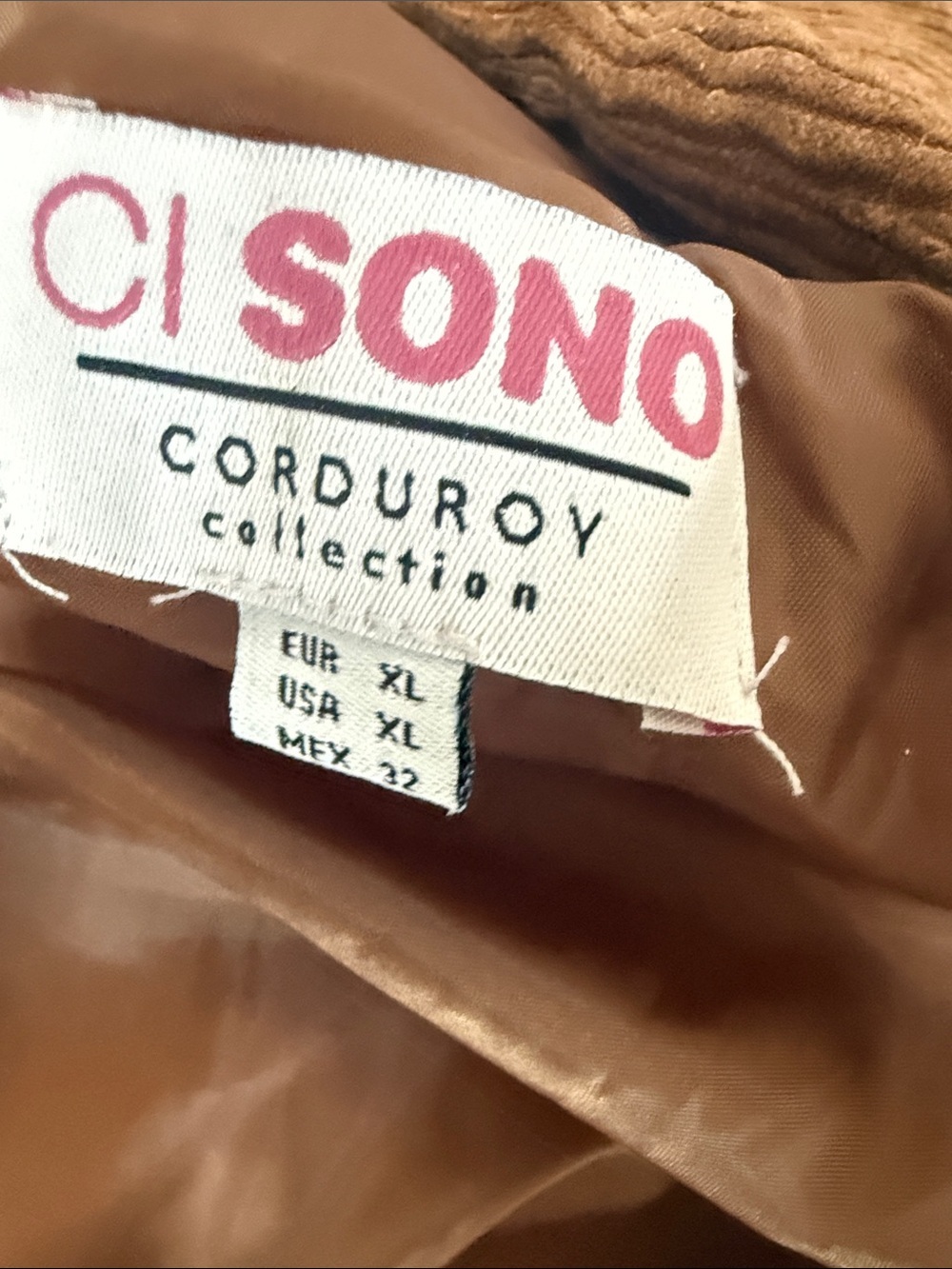 Ci Sono Corduroy Puffer size XL - Picture 5 of 6